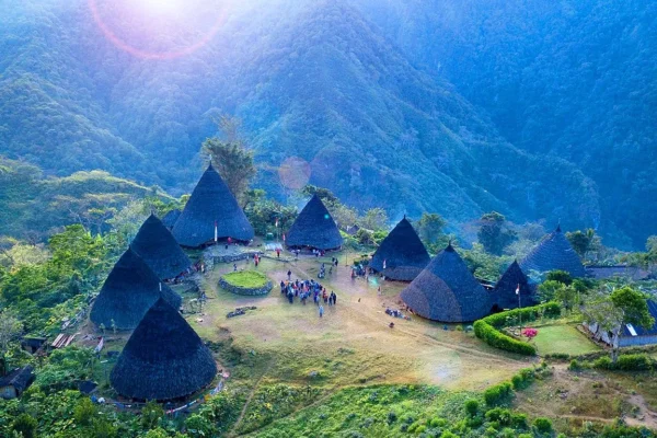 Wae Rebo Tour Package 2 Days 1 Night – Flores Cultural & Trekking Experience 8 info tour komodo